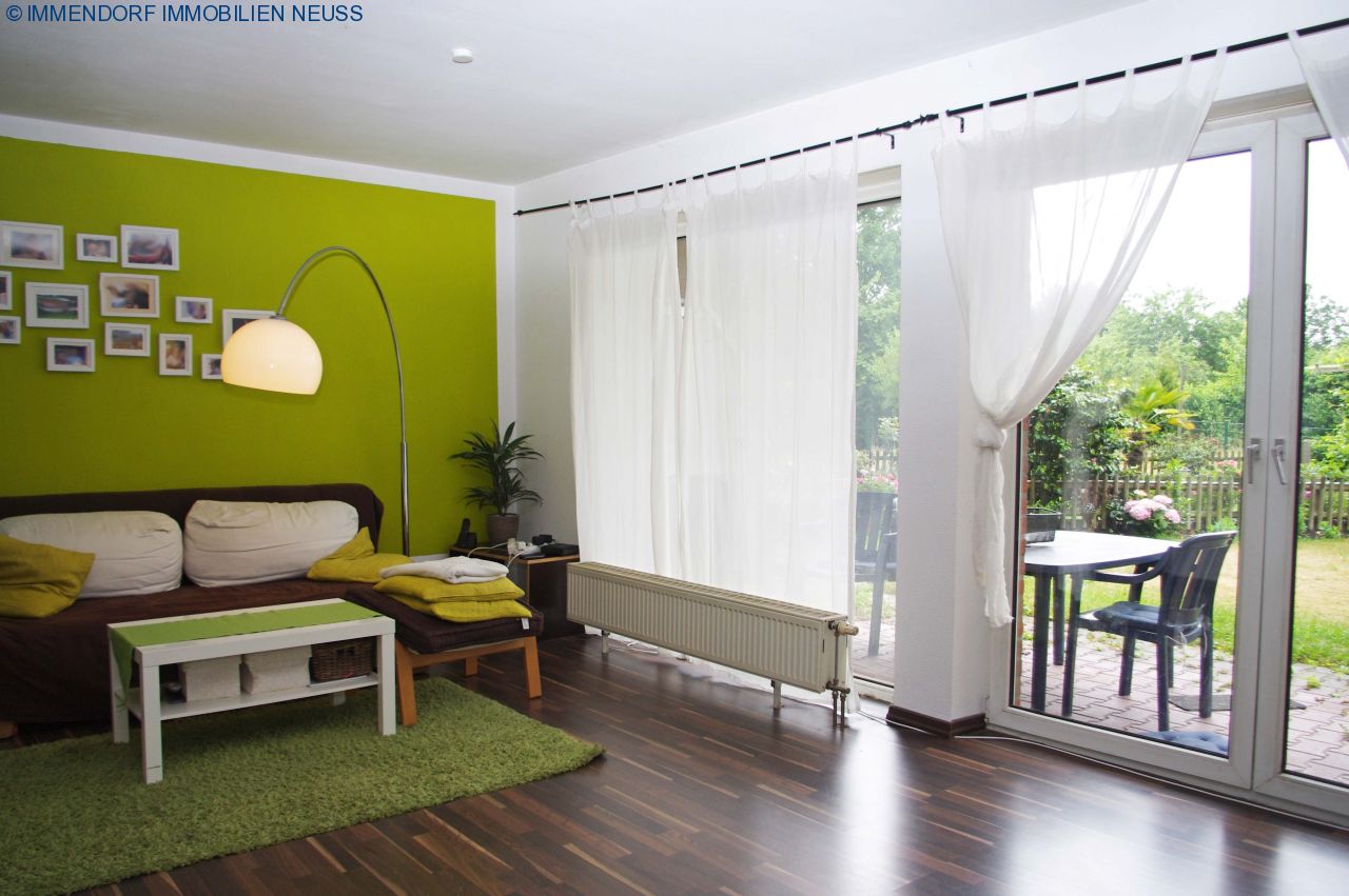 Referenz-Objekt Vermietung: Top Wohnung mit Garten, Terrasse und Aussicht ins Grüne!