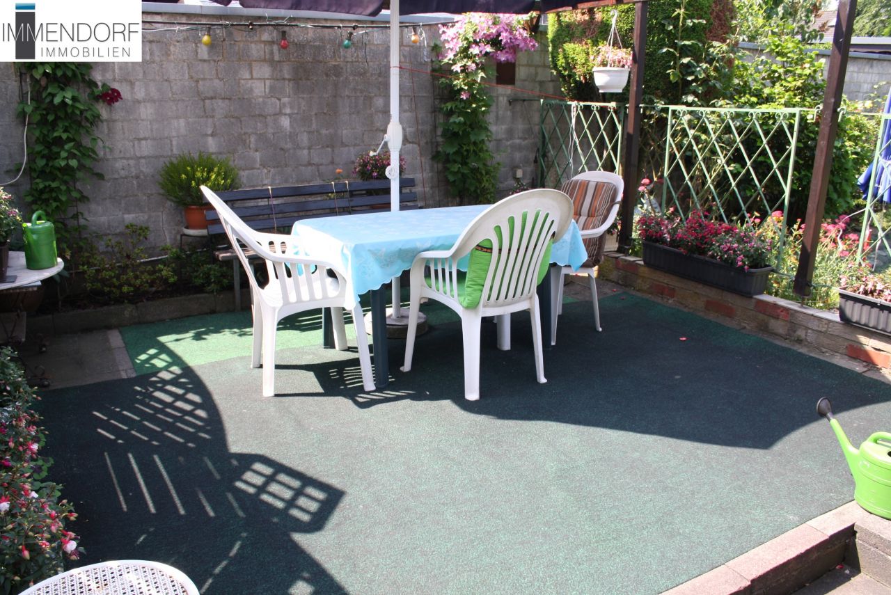 Referenz-Objekt Verkauf: Einfamilienreiheneckhaus in guter Lage sucht neuen Eigentümer