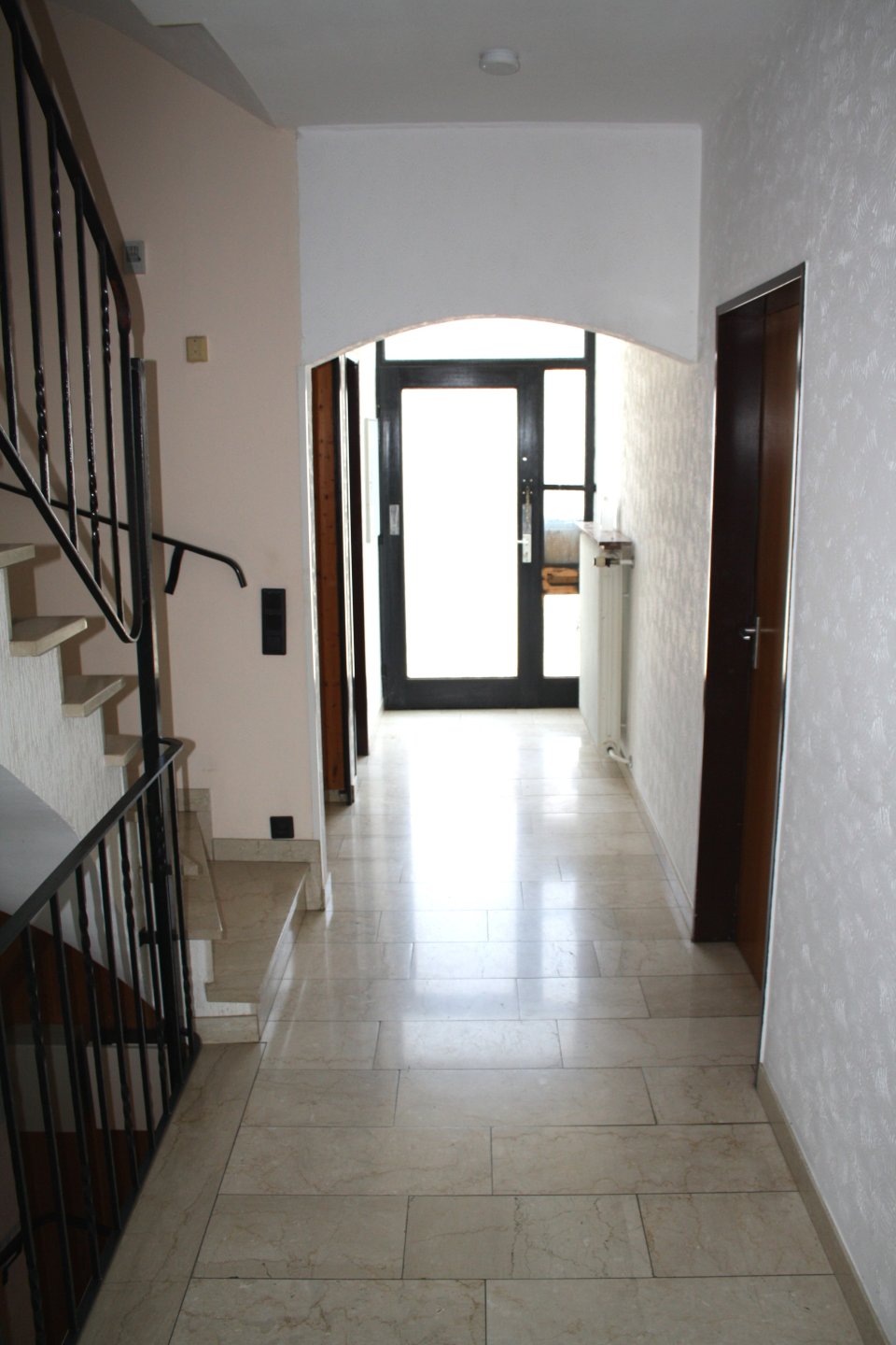 Referenz Objekt Verkauf: Entfalten Sie sich! Ein neues Zuhause mit vielen Möglichkeiten.